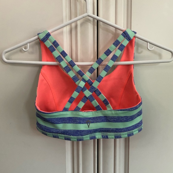 Reversible Ivivva by Lululemon bra - Picture 4 of 11